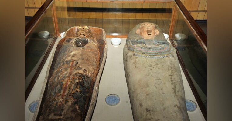 egyptian-mummy-at-Calcutta-Indian-museum